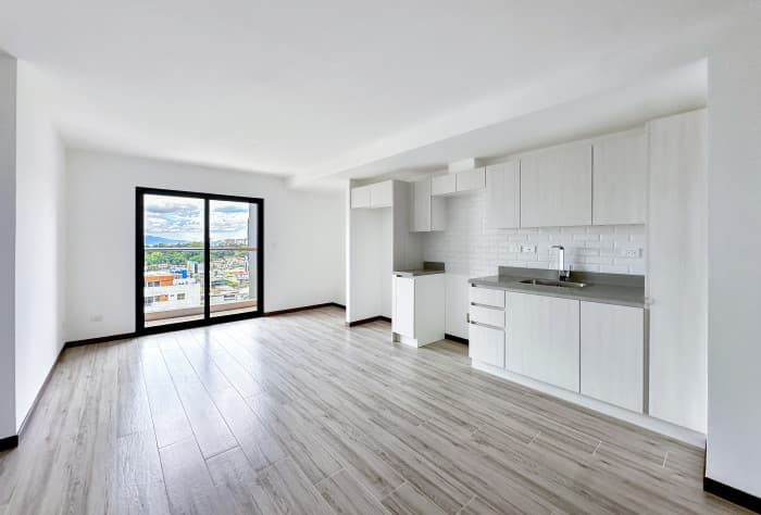 Apartamento en Zona 10 - foto 1