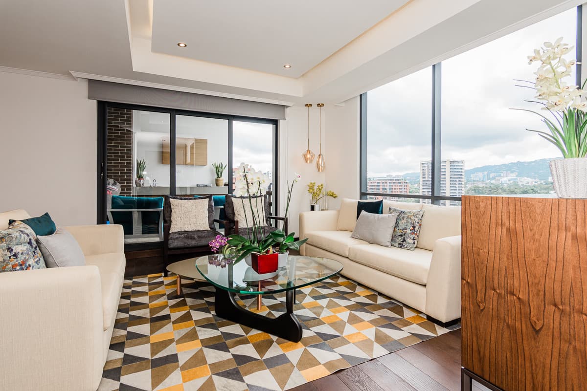 Apartamento de 3 dormitorios en venta en ikōnia zona 14 - foto 1