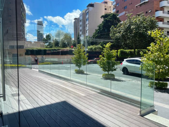 Local en alquiler en edificio corporativo zona 10 - foto 4