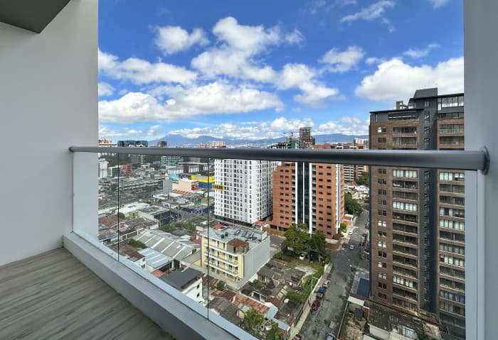 Apartamento en venta ideal para Airbnb en zona 10 - foto 2