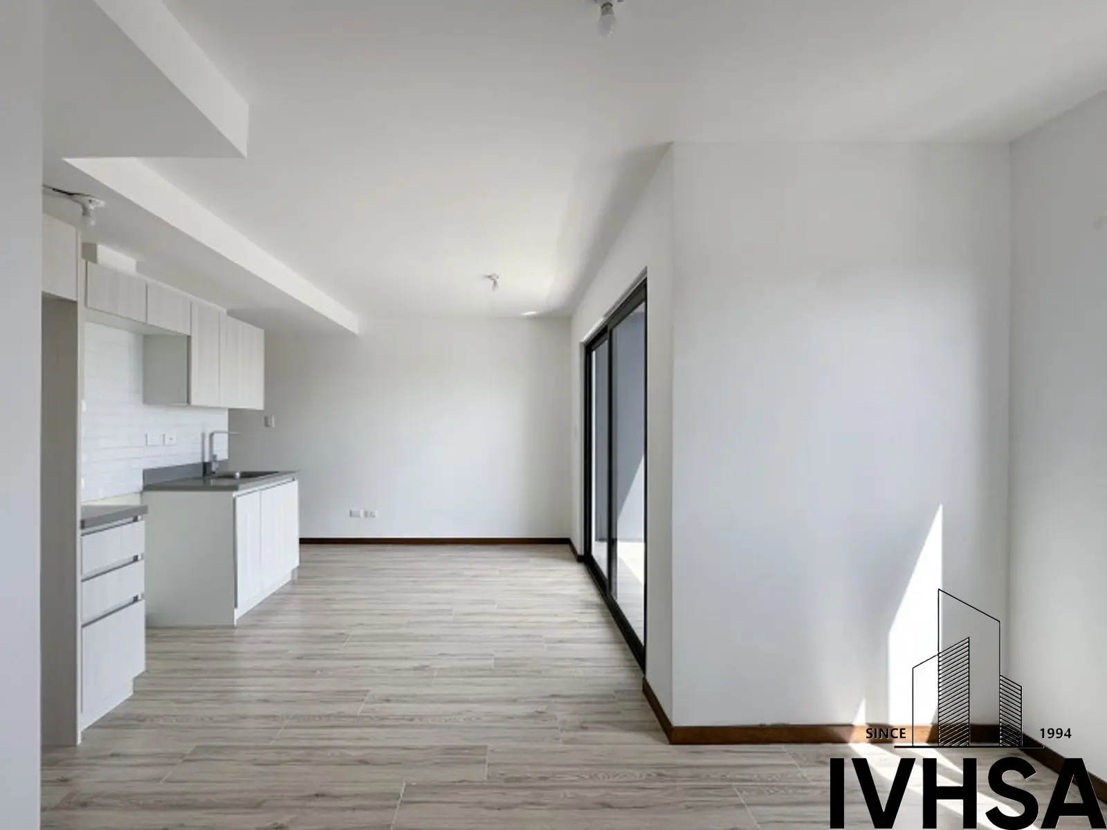 Apartamento de 1 dormitorio en venta en zona 10 - foto 5