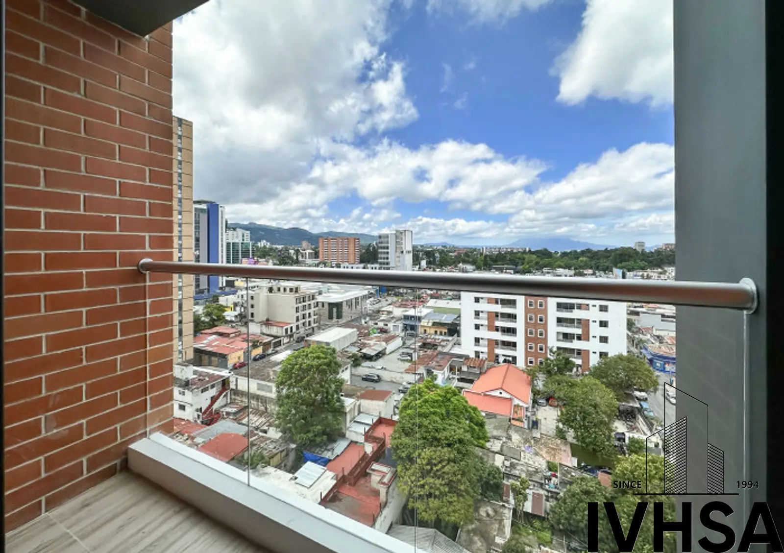 Apartamento en Zona 10 - foto 5