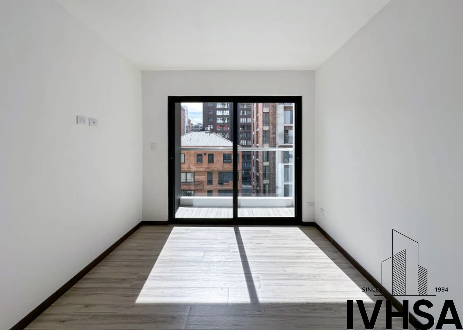Apartamento en venta en Zona 10 cerca de La Estación - foto 6
