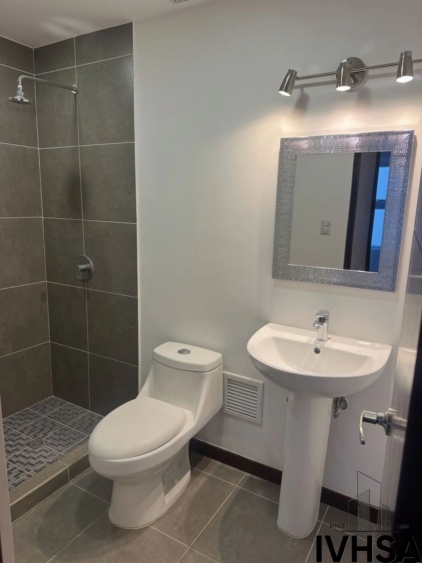 Apartamento Santeli Zona 12 - foto 8