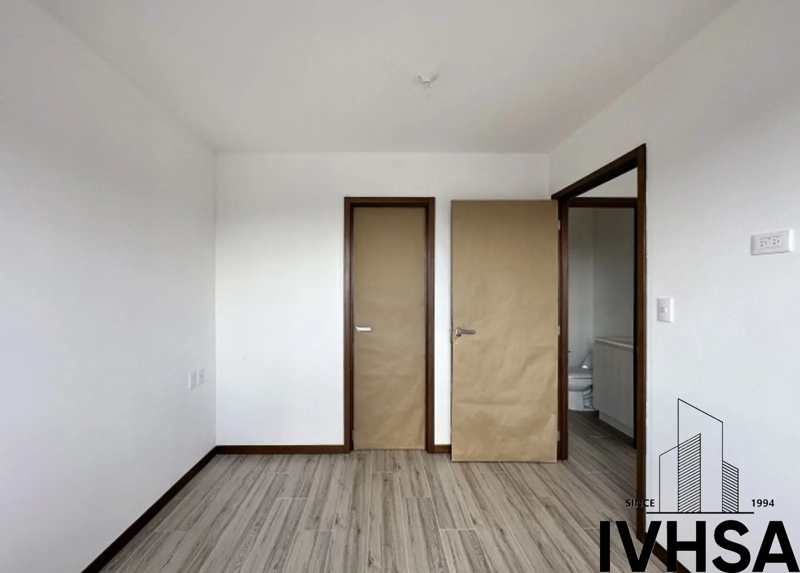 Apartamento de 1 dormitorio en venta en zona 10 - foto 7